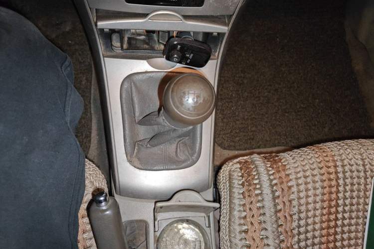 Used Toyota Corolla 2007 1.6L Manual GL Gear Lever