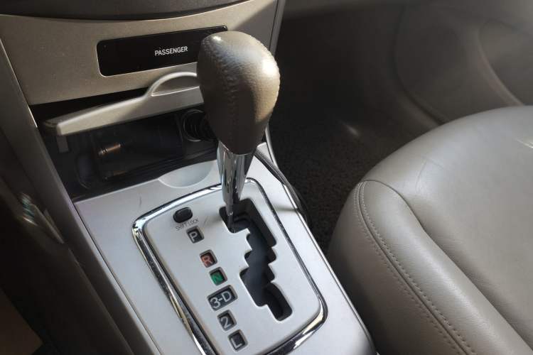 Used Toyota Corolla 2007 1.8L Automatic GLX-i Gear Lever