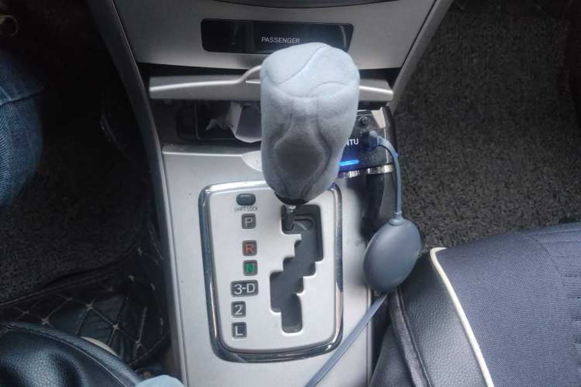 Used Toyota Corolla 2007 1.8L Automatic GLX-i Gear Lever