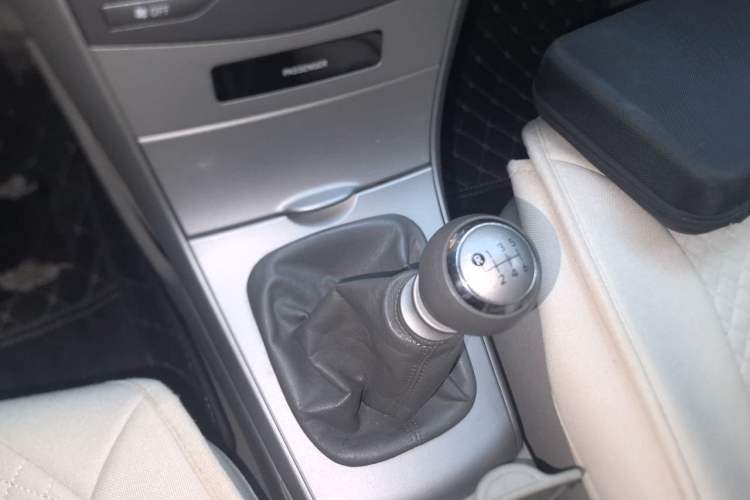 Used Toyota Corolla 2007 1.8L Manual GL-i Gear Lever