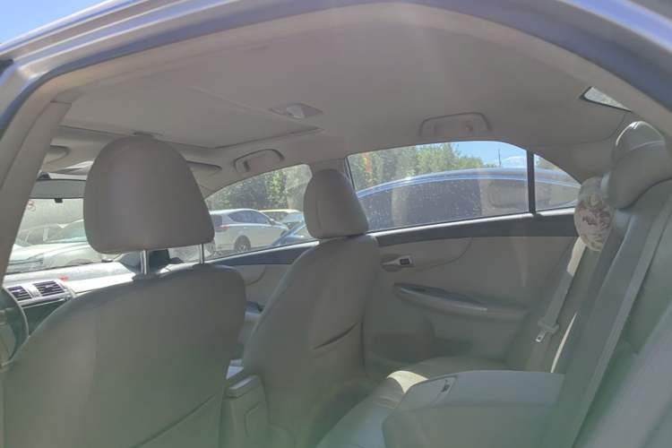 Used Toyota Corolla 2007 1.8L Automatic GLX-i Headliner