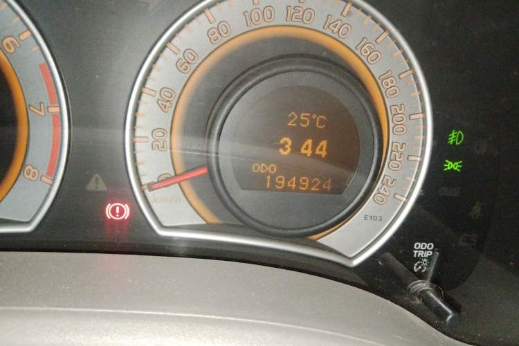 Used Toyota Corolla 2007 1.8L Automatic GLX-i Odometer Close Up