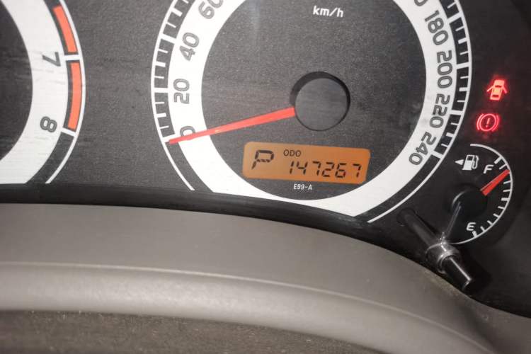 Used Toyota Corolla 2007 1.6L Automatic GL Odometer Close Up