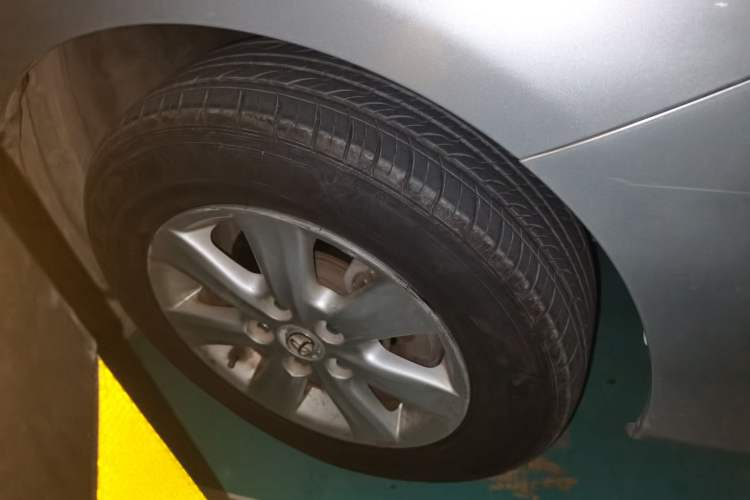 Used Toyota Corolla 2007 1.6L Automatic GL Right Front Wheel Hub