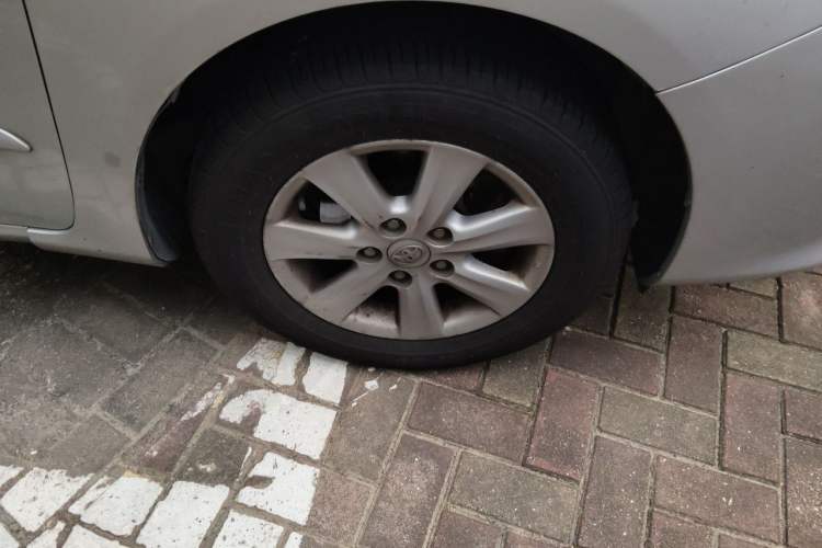 Used Toyota Corolla 2007 1.6L Automatic GL Right Front Wheel Hub
