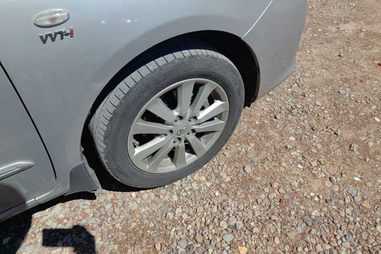 Used Toyota Corolla 2007 1.8L Automatic GLX-i Right Front Wheel Hub