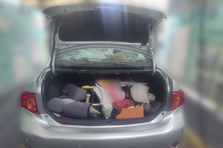 Used Toyota Corolla 2007 1.6L Automatic GL Trunk