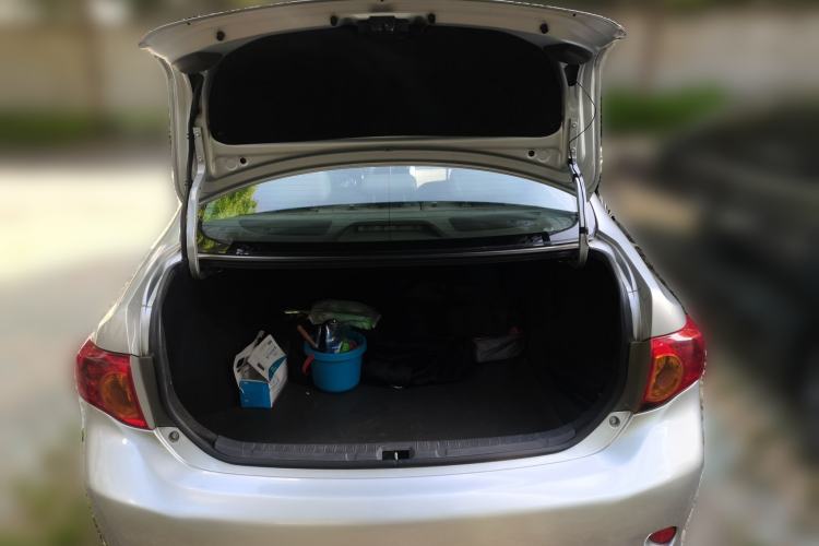 Used Toyota Corolla 2007 1.8L Automatic GLX-i Trunk