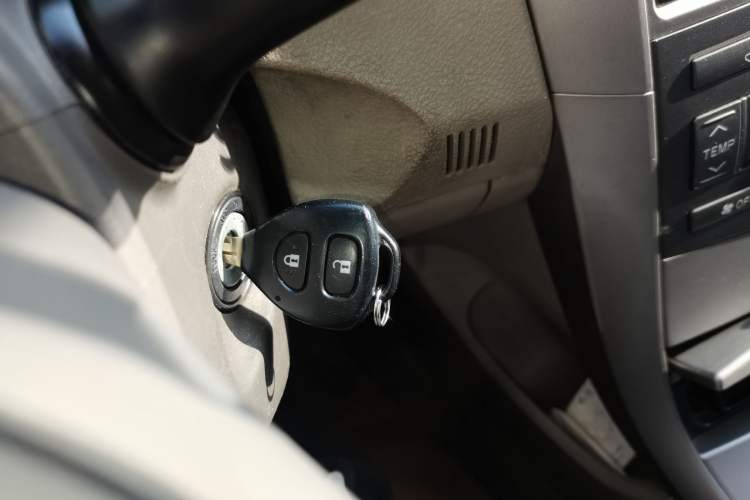 Used Toyota Corolla 2007 1.8L Automatic GLX-i Vehicle Key