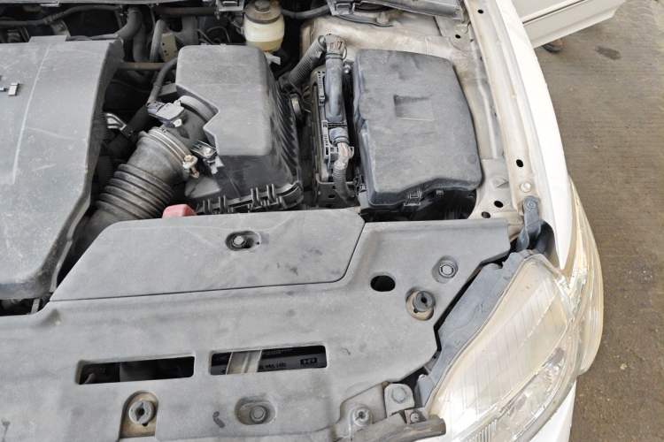 Used Toyota Corolla 2007 1.6L Automatic GL Engine Bay Left