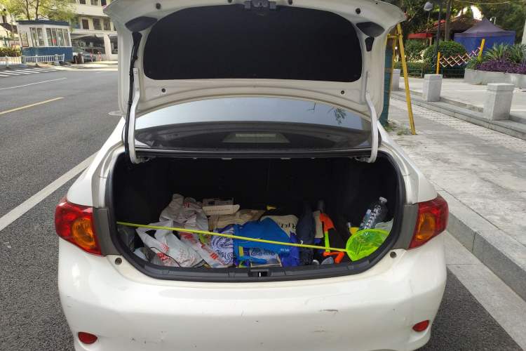 Used Toyota Corolla 2007 1.6L Automatic GL Trunk