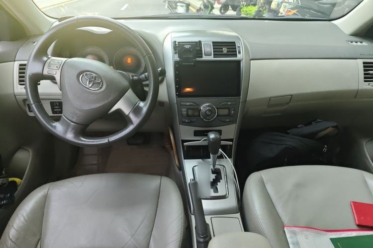Used Toyota Corolla 2008 1.8L Automatic GLX-i Special Commemorative Edition Center Console