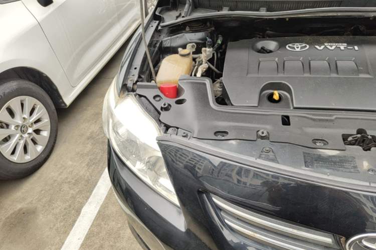 Used Toyota Corolla 2008 1.8L Automatic GL-i Sunroof Special Edition Engine Bay Right