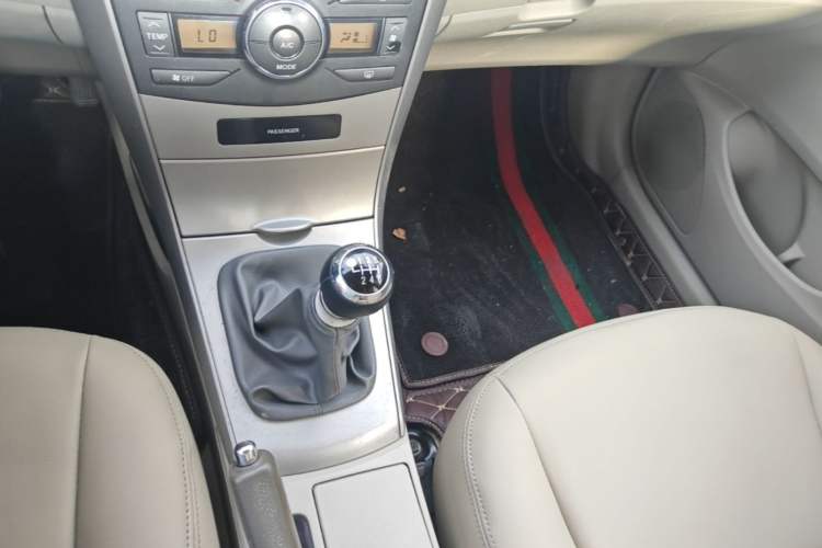 Used Toyota Corolla 2008 1.8L Manual GL-i Sunroof Special Edition Gear Lever