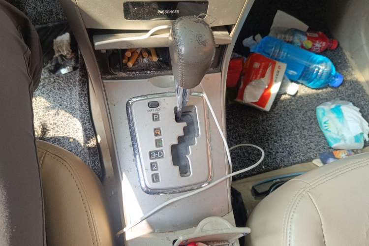 Used Toyota Corolla 2008 1.8L Automatic GL-i Sunroof Special Edition Gear Lever