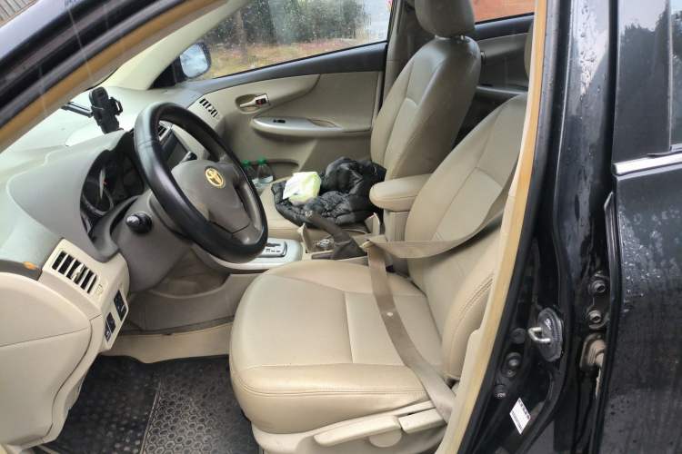 Used Toyota Corolla 2008 1.8L Automatic GL-i Sunroof Special Edition Left Front Seat