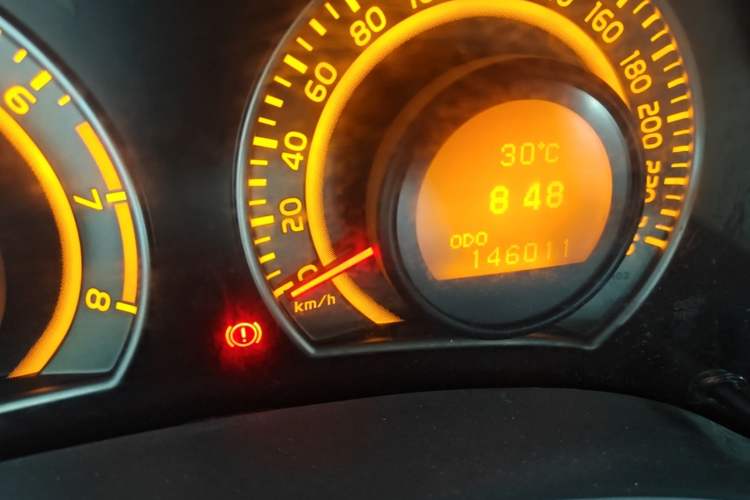 Used Toyota Corolla 2008 1.8L Manual GL-i Sunroof Special Edition Odometer Close Up