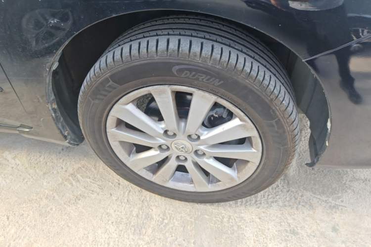 Used Toyota Corolla 2008 1.8L Manual GL-i Sunroof Special Edition Right Front Wheel Hub