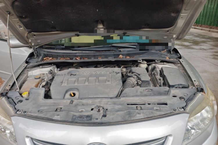 Used Toyota Corolla 2008 1.8L Automatic GL-i Sunroof Special Edition Engine Bay