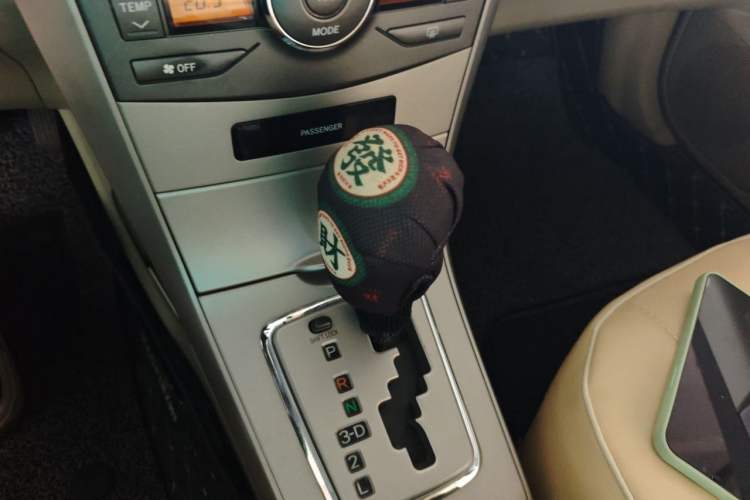 Used Toyota Corolla 2008 1.8L Automatic GL-i Sunroof Special Edition Gear Lever