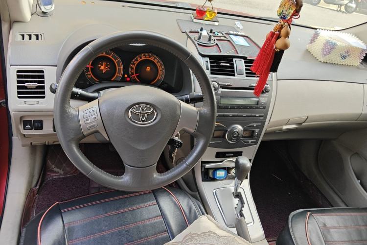 Used Toyota Corolla 2008 1.8L Automatic GL-i Sunroof Special Edition Center Console