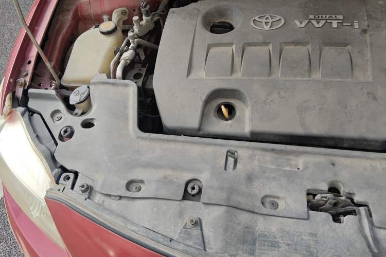 Used Toyota Corolla 2008 1.8L Automatic GL-i Sunroof Special Edition Engine Bay Right