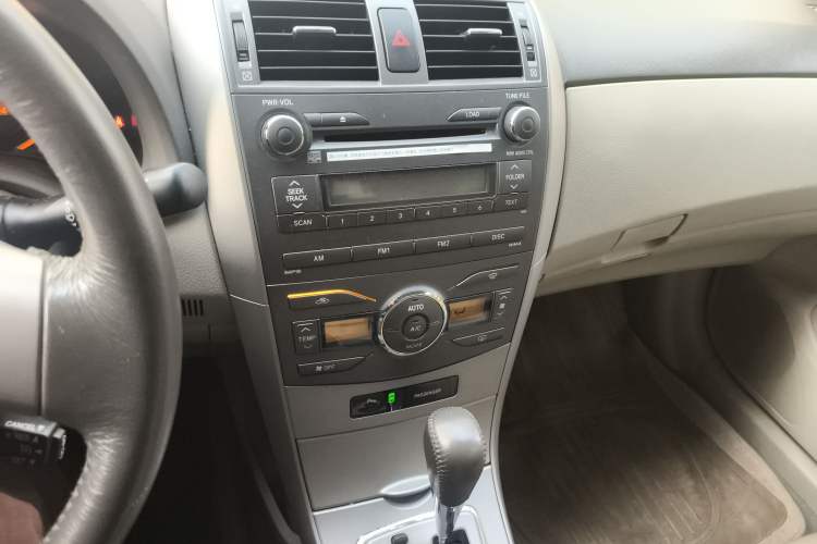 Used Toyota Corolla 2008 1.8L Automatic GLX-i Special Commemorative Edition Audio And AC Panel