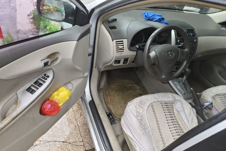 Used Toyota Corolla 2008 1.8L Automatic GL-i Sunroof Special Edition Driver Seat