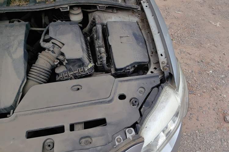 Used Toyota Corolla 2008 1.8L Automatic GL-i Sunroof Special Edition Engine Bay Left