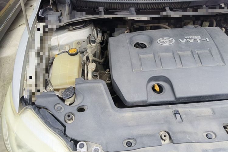 Used Toyota Corolla 2008 1.8L Automatic GL-i Sunroof Special Edition Engine Bay Right