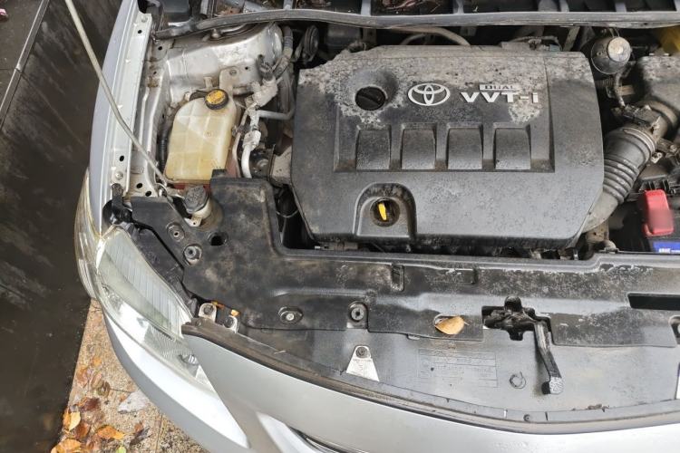 Used Toyota Corolla 2008 1.8L Automatic GL-i Sunroof Special Edition Engine Bay Right