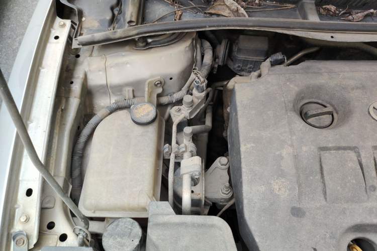 Used Toyota Corolla 2008 1.8L Automatic GL-i Sunroof Special Edition Engine Bay Right