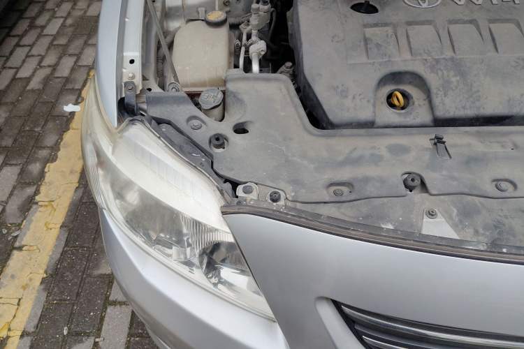 Used Toyota Corolla 2008 1.8L Manual GL-i Sunroof Special Edition Engine Bay Right