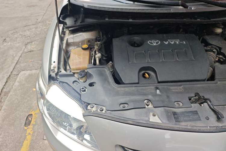 Used Toyota Corolla 2008 1.8L Automatic GL-i Sunroof Special Edition Engine Bay Right