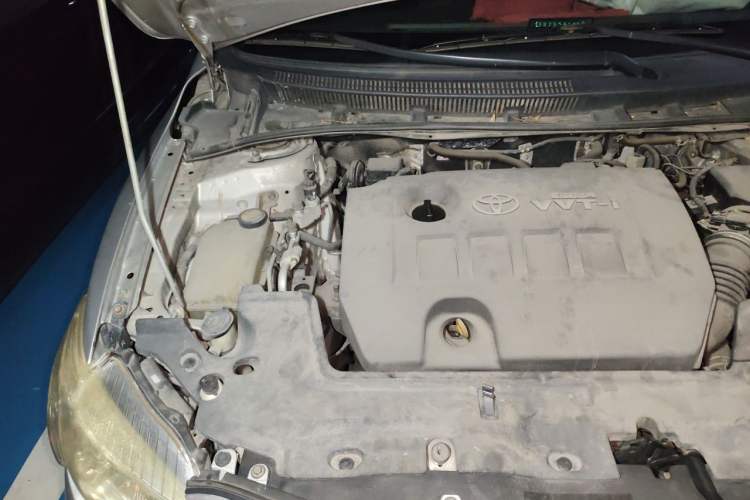 Used Toyota Corolla 2008 Sports Edition 1.8L Automatic GL-S Engine Bay Right