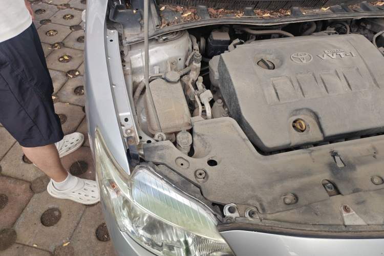 Used Toyota Corolla 2008 1.8L Manual GL-i Sunroof Special Edition Engine Bay Right