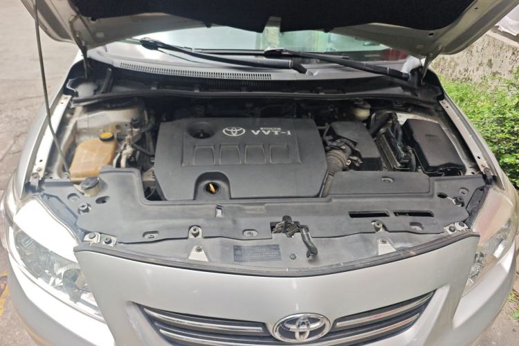 Used Toyota Corolla 2008 1.8L Automatic GL-i Sunroof Special Edition Engine Bay