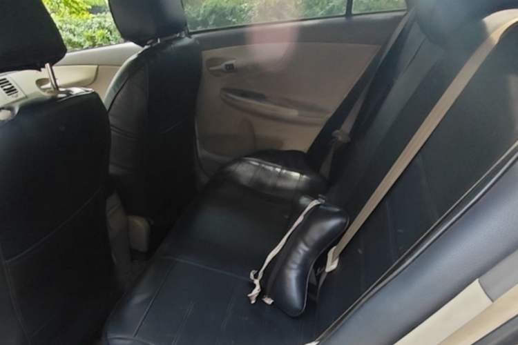 Used Toyota Corolla 2008 1.8L Automatic GL-i Sunroof Special Edition Left Rear Seat