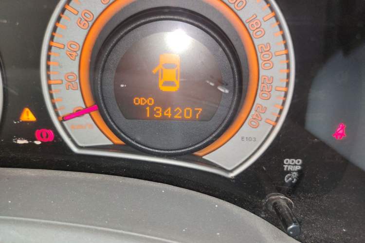 Used Toyota Corolla 2008 1.8L Automatic GL-i Sunroof Special Edition Odometer Close Up