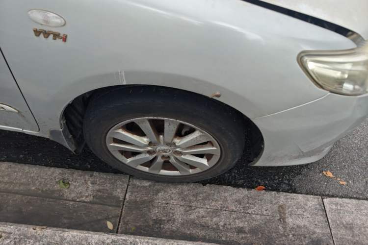 Used Toyota Corolla 2008 1.8L Automatic GL-i Sunroof Special Edition Right Front Wheel Hub