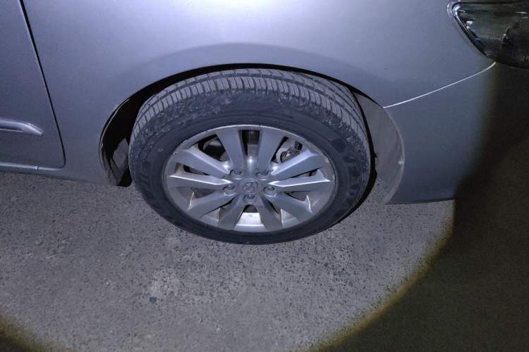Used Toyota Corolla 2008 1.8L Automatic GLX-i Special Commemorative Edition Right Front Wheel Hub