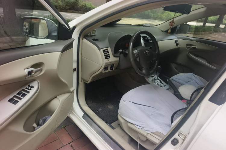 Used Toyota Corolla 2008 1.8L Automatic GL-i Sunroof Special Edition Driver Seat
