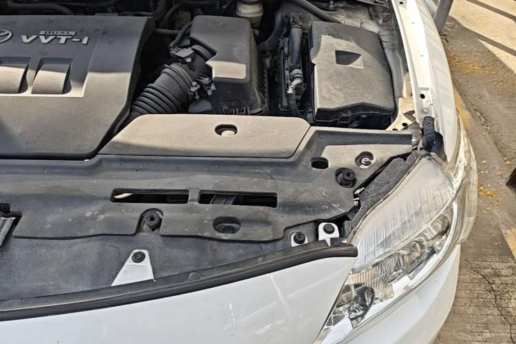 Used Toyota Corolla 2008 1.8L Automatic GL-i Sunroof Special Edition Engine Bay Left