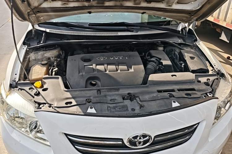 Used Toyota Corolla 2008 1.8L Automatic GL-i Sunroof Special Edition Engine Bay