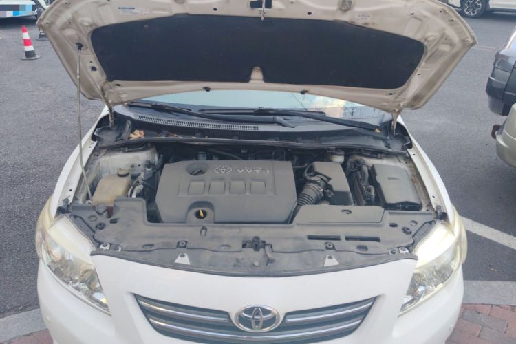 Used Toyota Corolla 2008 1.8L Automatic GL-i Sunroof Special Edition Engine Bay