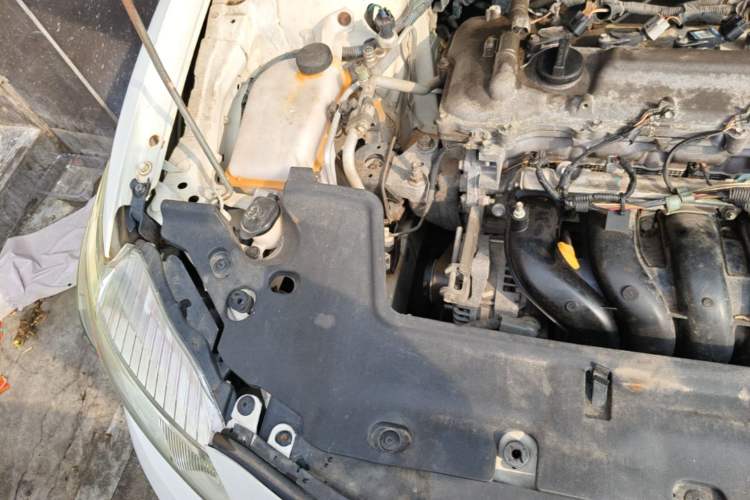 Used Toyota Corolla 2008 1.8L Automatic GL-i Sunroof Special Edition Engine Bay Right