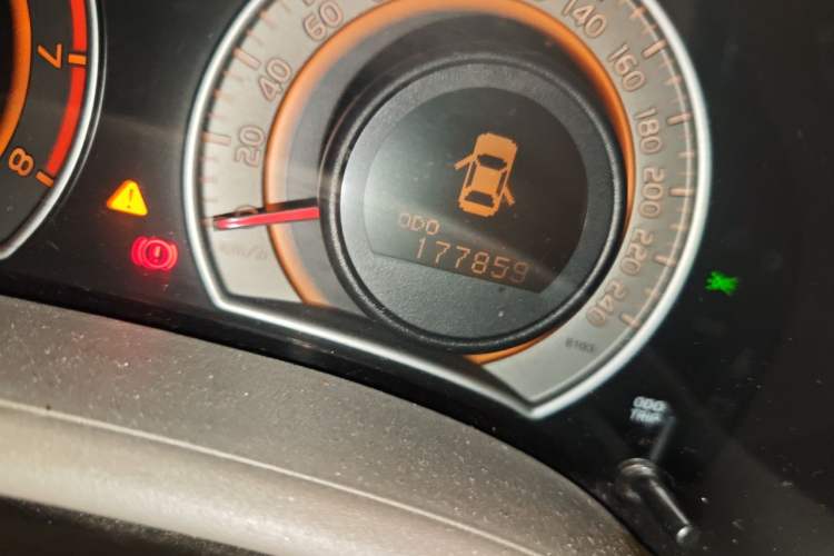Used Toyota Corolla 2008 1.8L Automatic GL-i Sunroof Special Edition Odometer Close Up