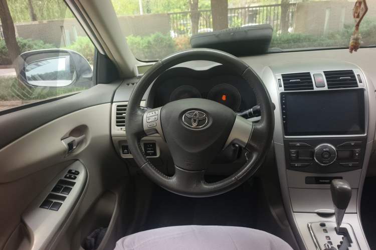 Used Toyota Corolla 2008 1.8L Automatic GL-i Sunroof Special Edition Steering Wheel