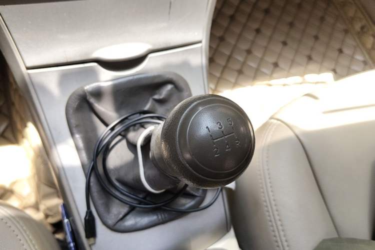 Used Toyota Corolla 2009 1.6L Manual GL Sunroof Special Edition Gear Lever