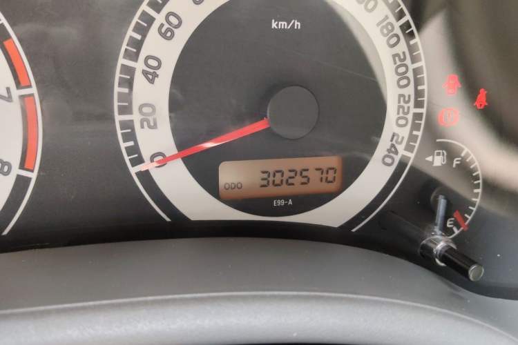Used Toyota Corolla 2009 1.6L Manual GL Sunroof Special Edition Odometer Close Up